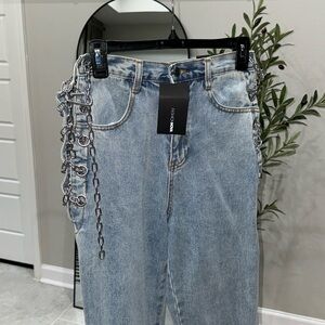 Straight leg jeans with chains